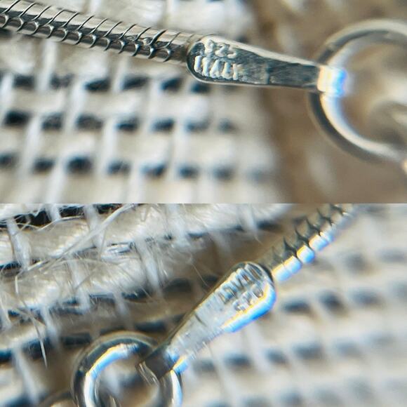 The Kiss Silver Pendant With Small Diamond Chip, silver chain "With you everyday - Picture 9 of 11